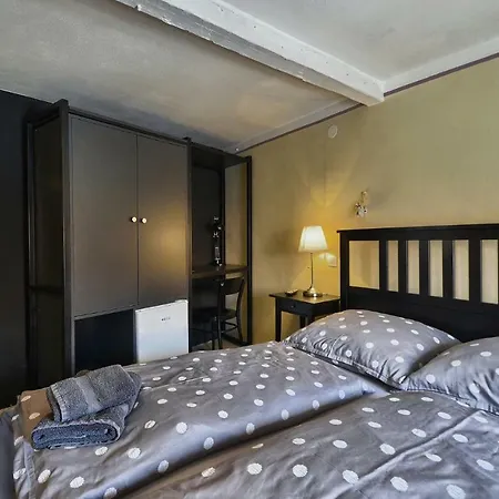 Portarol Gostinjska kuća 3*