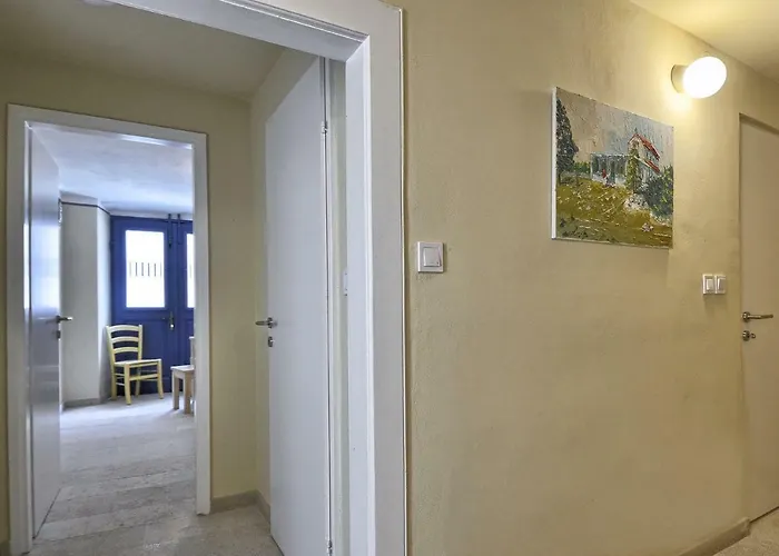 Gostinjska kuća Portarol 3*