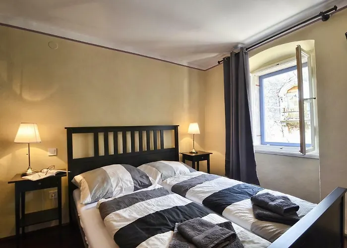 Gostinjska kuća Portarol 3*