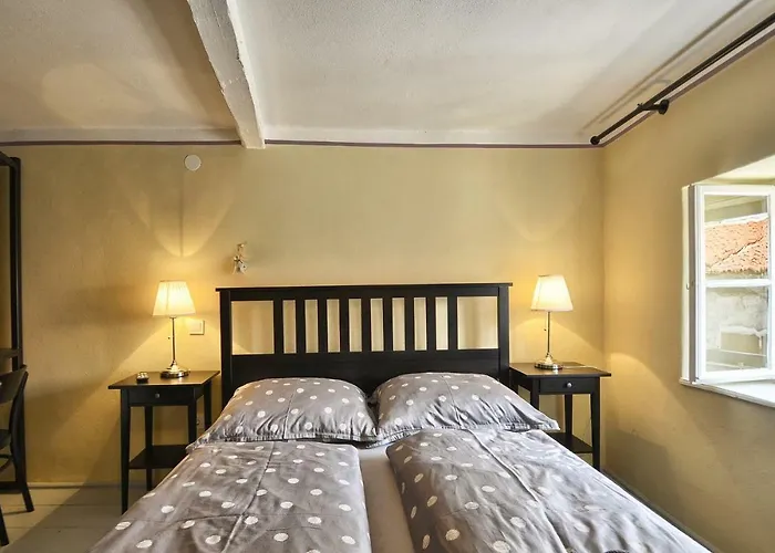 Portarol Gostinjska kuća 3*